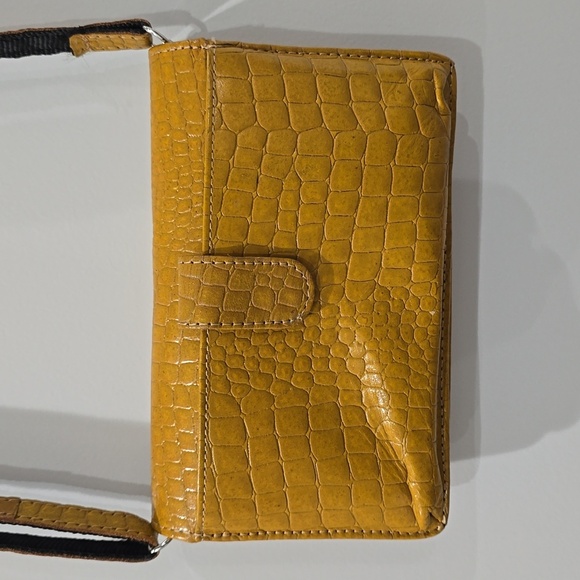 ✨️4/$20 Croc Embossed Small Genuine Leather Crossbody Bag, Removeable Strap - Picture 12 of 16